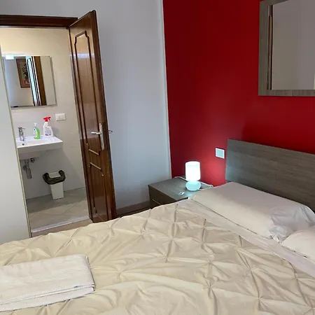 Romantic Enchantment With Private Bathroom Venezia