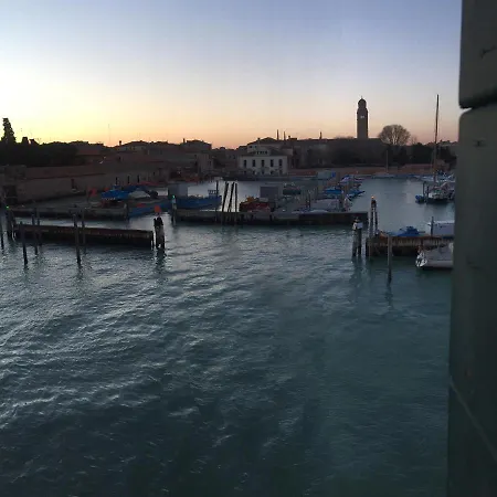 Bellini With Private Bathroom Πανσιόν 3*