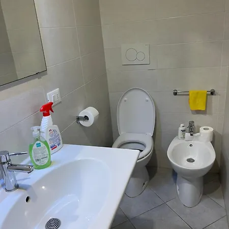 Πανσιόν Bellini With Private Bathroom 3*