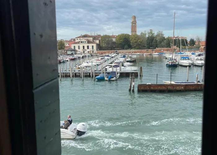 Bellini With Private Bathroom Venezia