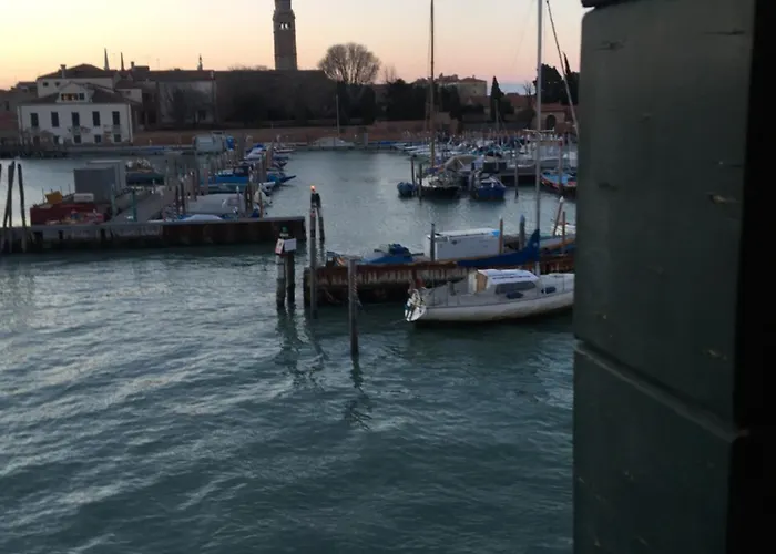 Bellini With Private Bathroom 3* Venice
